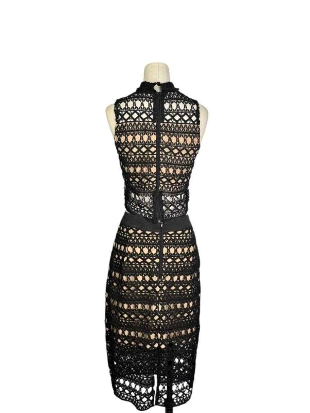 STRUT & BOLT - Two piece Set Lace Crotchet Crop Top & Skirt - Black & Nude - Picture 2 of 5